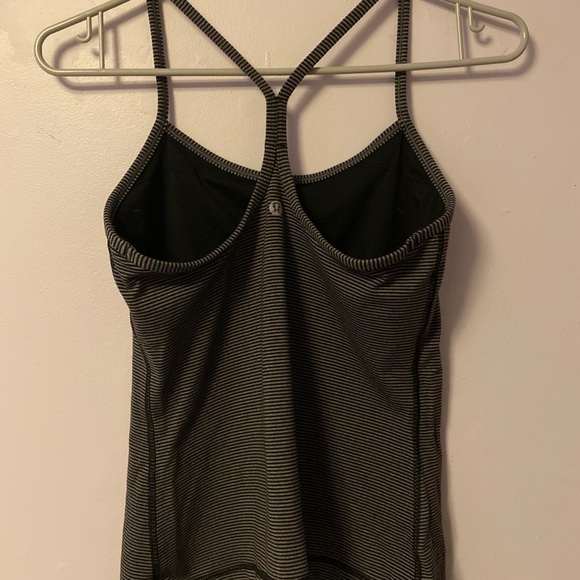 Lululemon flow Y tank stripes - Picture 2 of 2